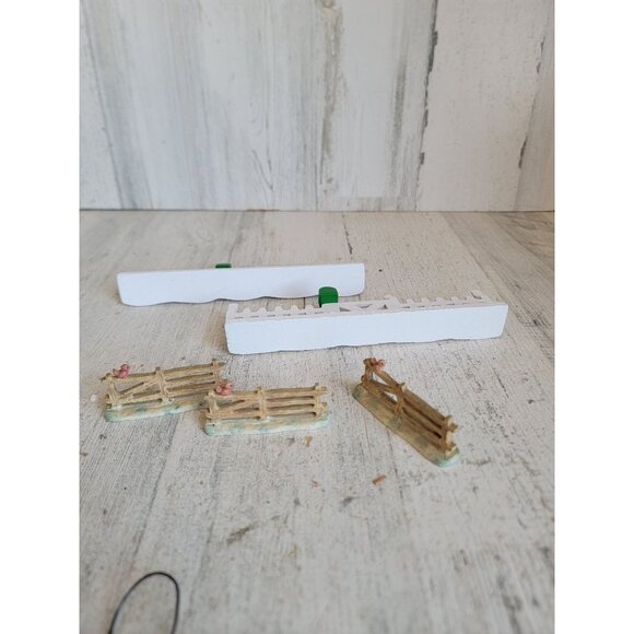 Vintage white picket fence red cardinal bird set village accessory Xmas - Picture 8 of 8